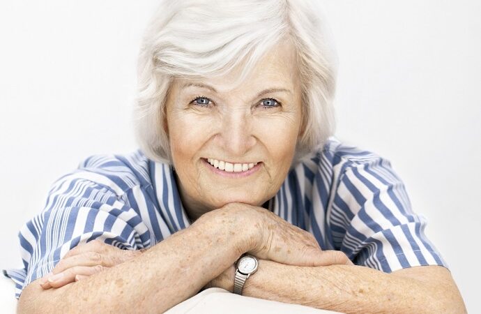 clinica-dental-nadal-clinica-dental-mostoles-cambios-salud-bucodental-personas-mayores-portada